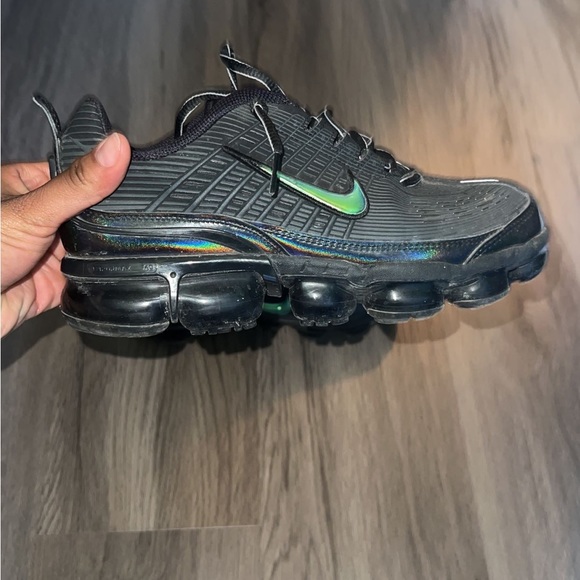 Men’s and women’s - Picture 6 of 10